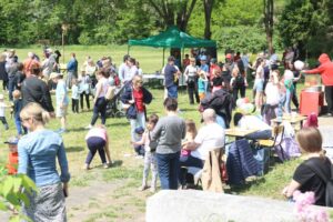 Kolorowy Świat Dziecka - festyn dla dzieci niesłyszących w Olsztynie, ul.M.Grzegorzewskiej