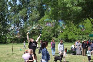 Kolorowy Świat Dziecka - festyn dla dzieci niesłyszących w Olsztynie, ul.M.Grzegorzewskiej