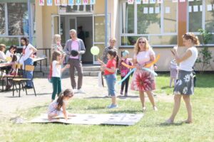 Kolorowy Świat Dziecka - festyn dla dzieci niesłyszących w Olsztynie, ul.M.Grzegorzewskiej