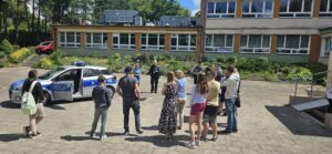 ZASADY BEZPIECZEŃSTWA PODCZAS WAKACJI