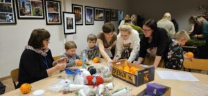 ŚWIĄTECZNA MAGIA WSPÓLNEGO TWORZENIA