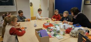 ŚWIĄTECZNA MAGIA WSPÓLNEGO TWORZENIA